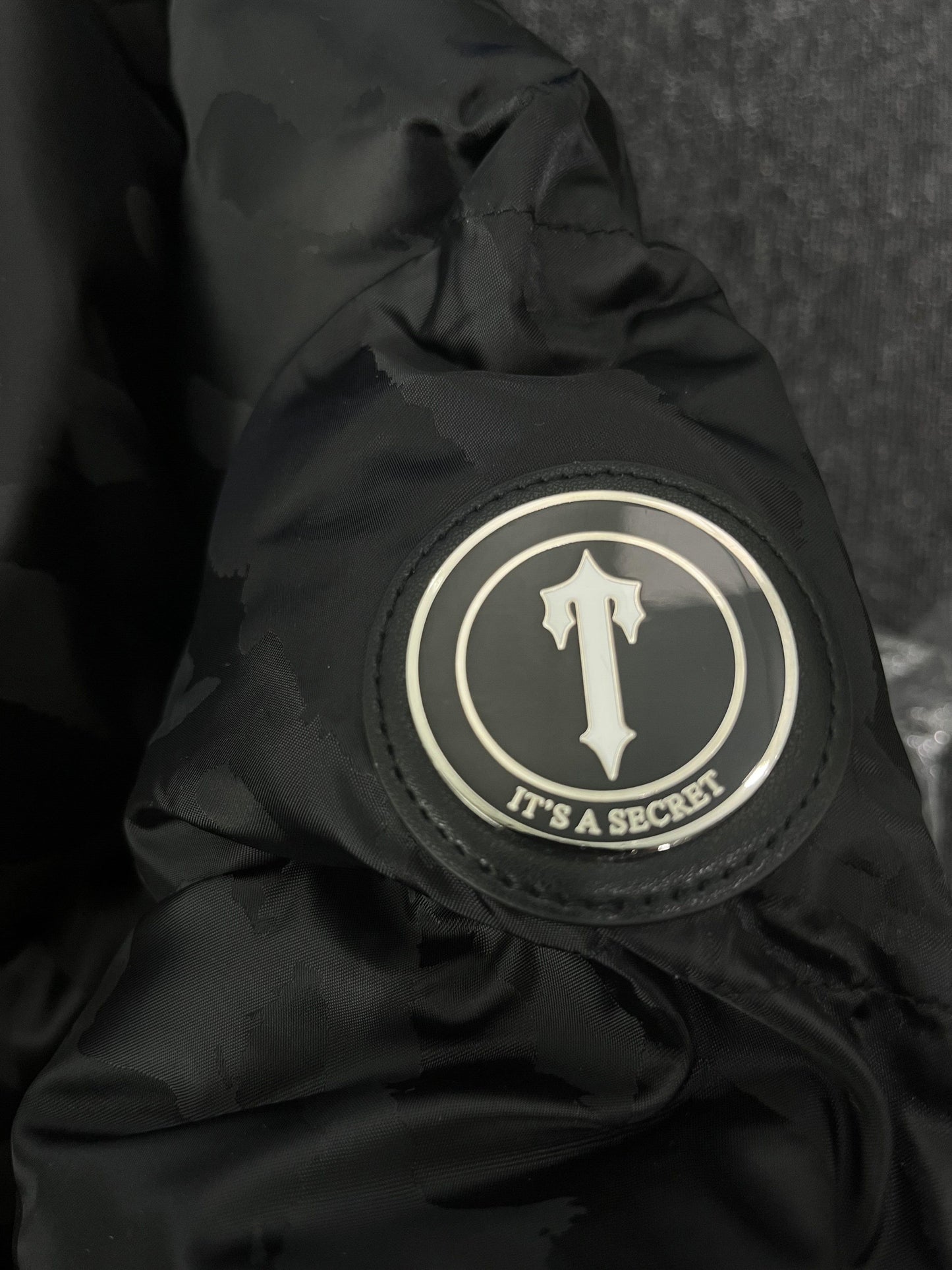 Campera Trapstar T Jacquard Puffer Negra