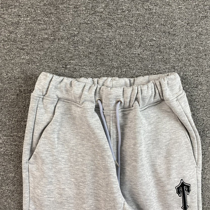 trapstar-v-stripe-tracksuit-grey-5-Drip Store Argentina