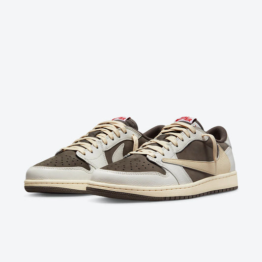 JORDAN 1 LOW X TRAVIS SCOTT OG REVERSE MOCHA