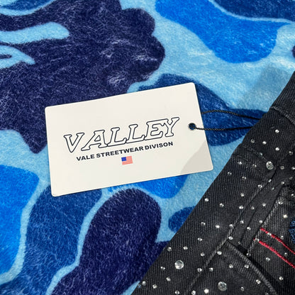 Bermuda Vale Forever Iced Out Denim Negra