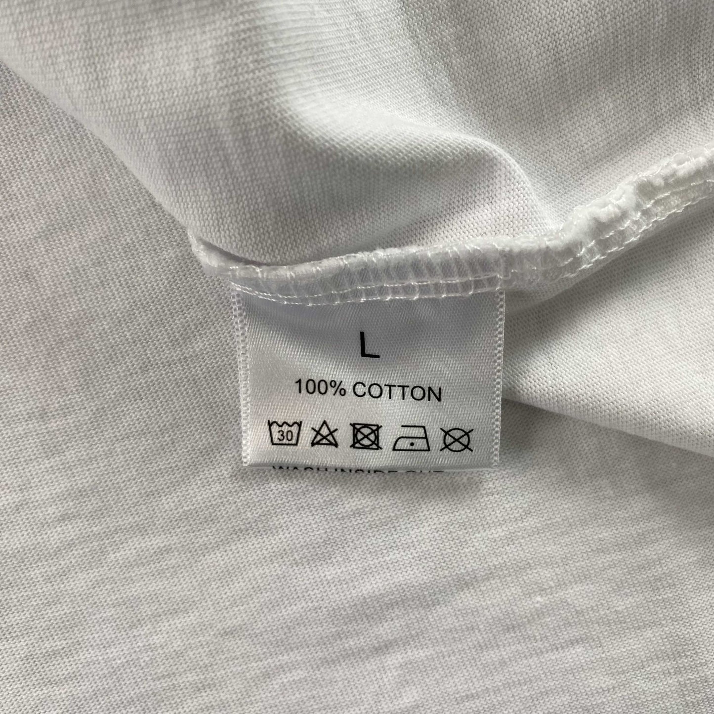 Remera Vale Forever Makavale Blanca