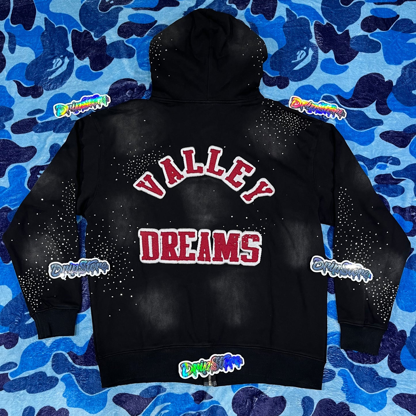 Campera Vale Forever Pluto Clustered Negro
