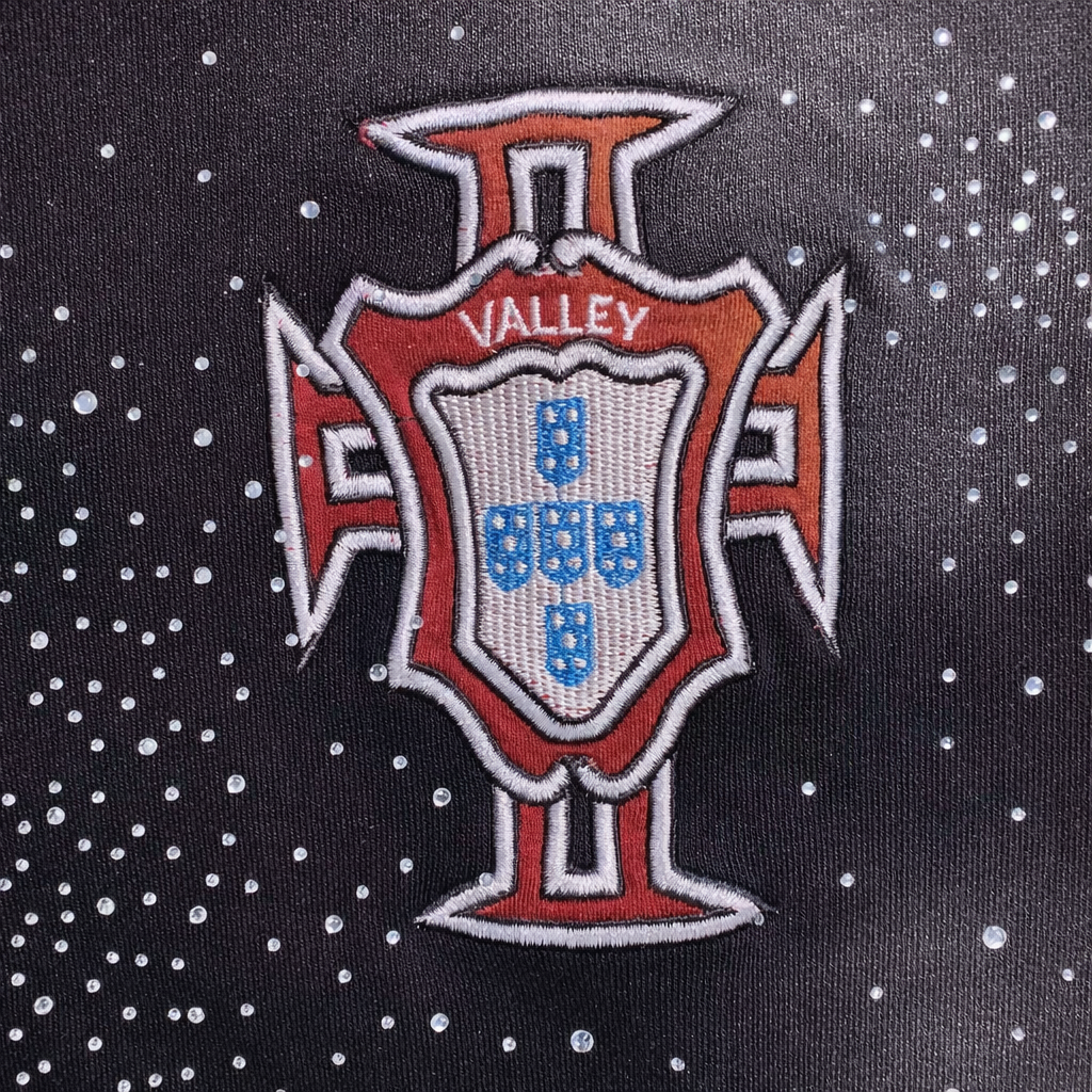 Campera Vale Forever Pluto Clustered Negro