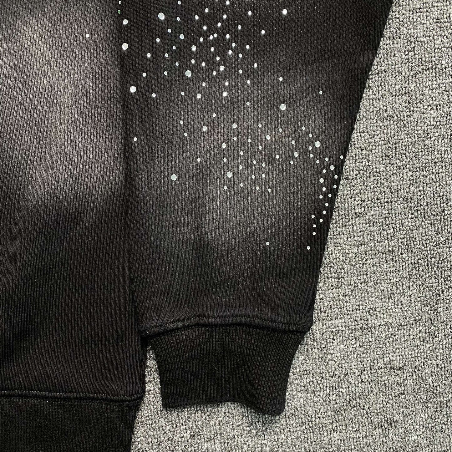 Campera Vale Forever Pluto Clustered Negro