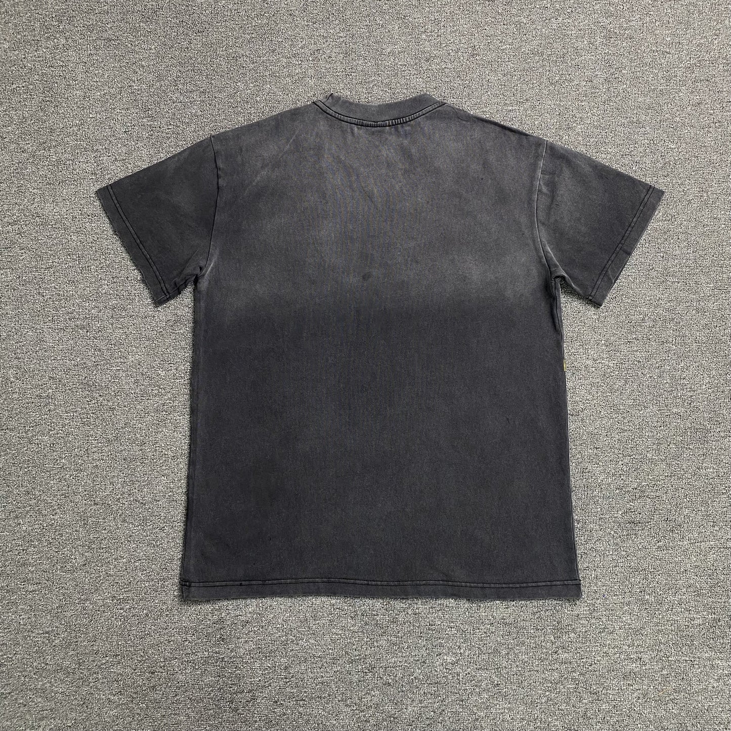 Remera Vale Forever Target Negra