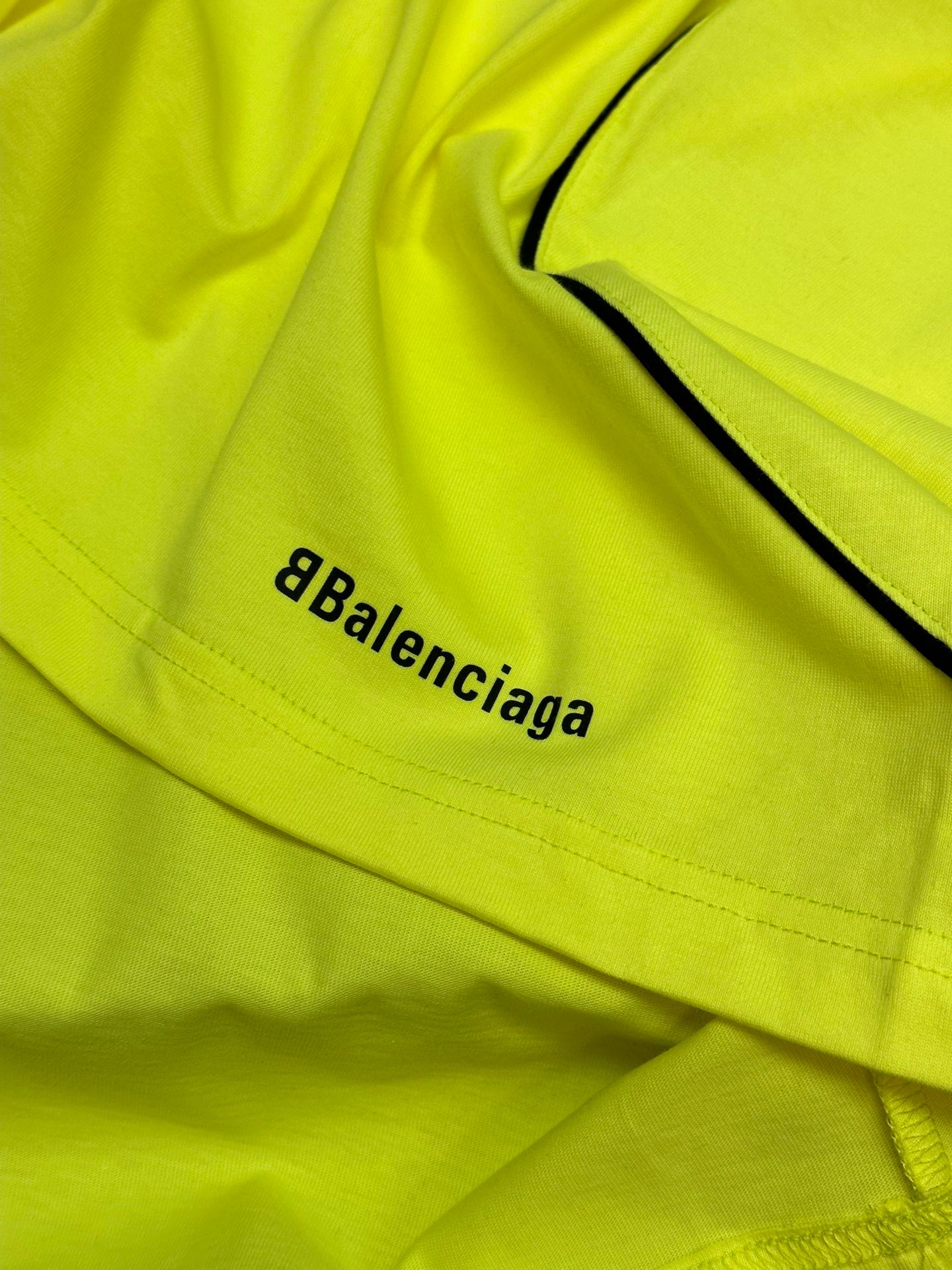 BALENCIAGA PARIS SOCCER T-SHIRT YELLOW