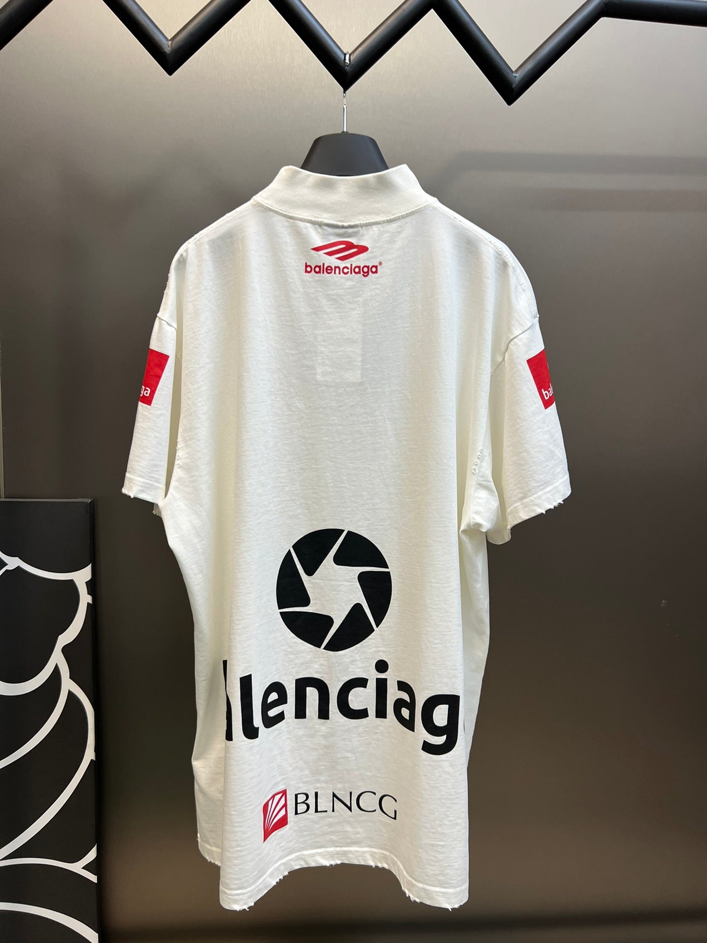 BALENCIAGA TOP LEAGUE T-SHIRT WHITE