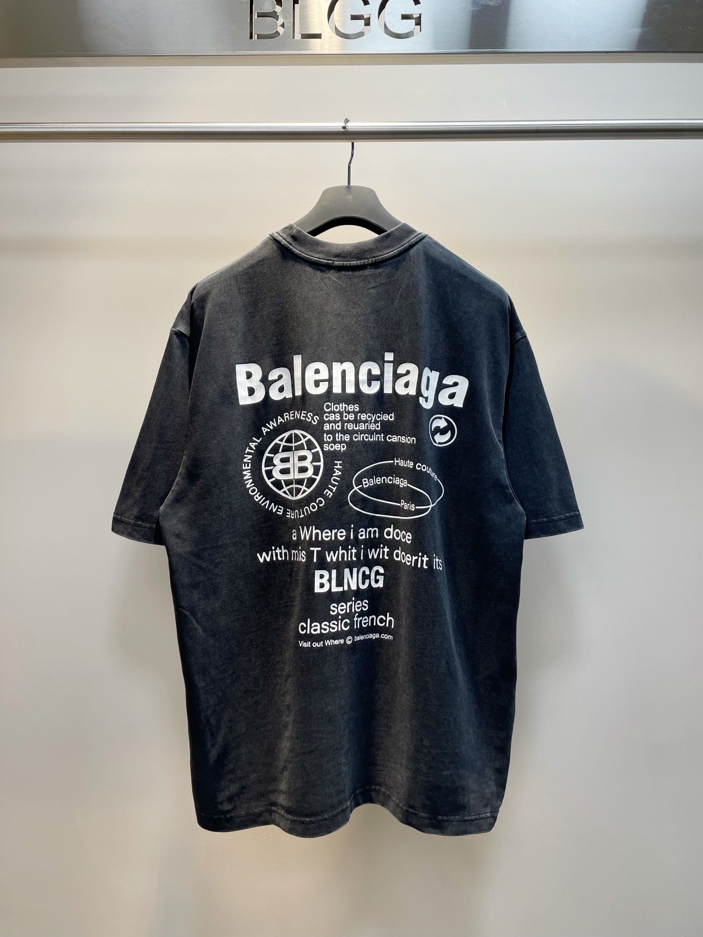 BALENCIAGA PRINTED T-SHIRT BLACK