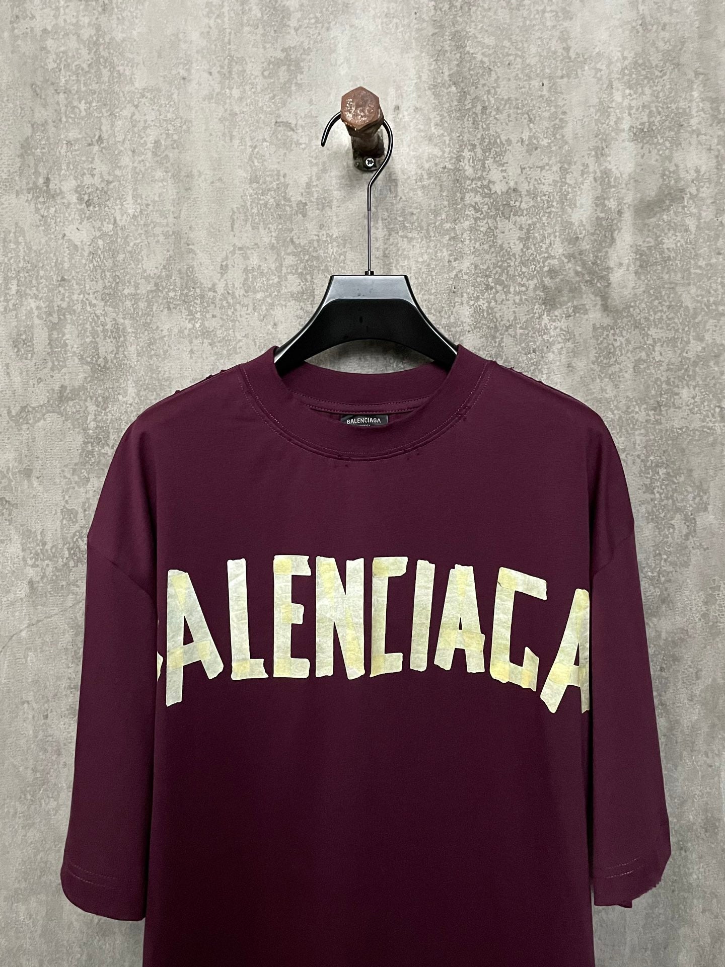 BALENCIAGA TAPE TYPE T-SHIRT DARK RED