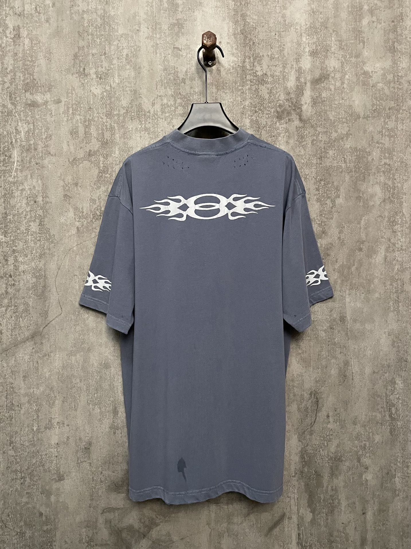 BALENCIAGA BURNING UNITY T-SHIRT BLUE