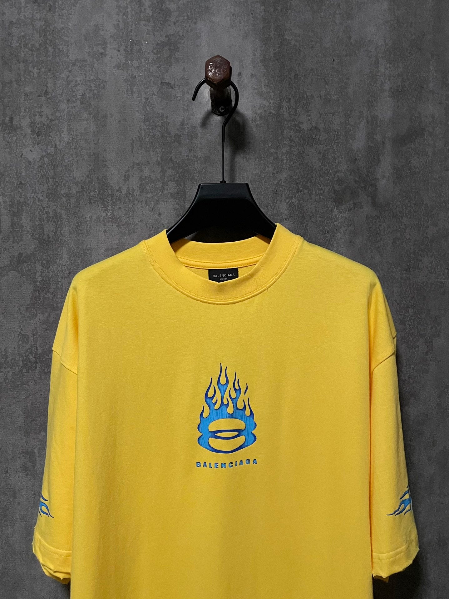 BALENCIAGA BURNING UNITY T-SHIRT YELLOW