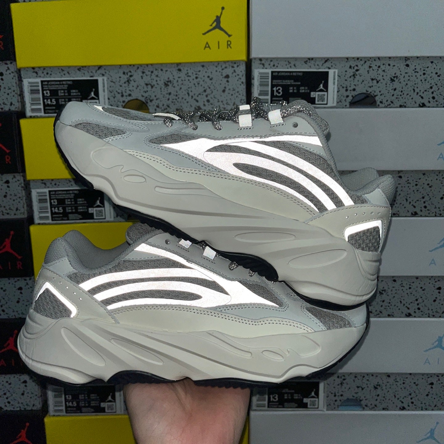 YEEZY BOOST 700 V2 STATIC