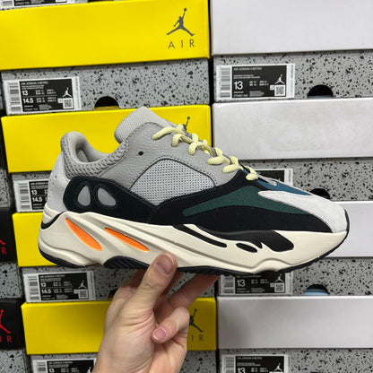 YEEZY BOOST 700 WAVE RUNNER