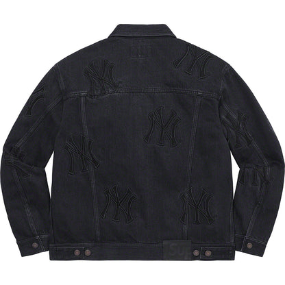 SUPREME x NEW YORK YANKEES DENIM JACKET