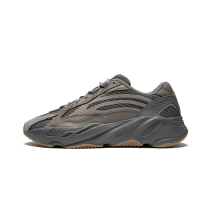 YEEZY BOOST 700 V2 GEODE