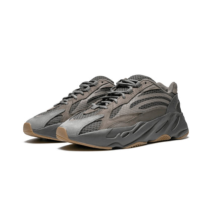 YEEZY BOOST 700 V2 GEODE