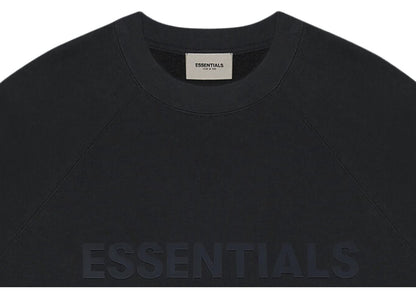 fear-of-god-essentials-crewneck-applique-logo-black-3-Drip Store Argentina